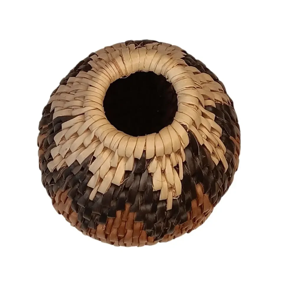 African Zulu Herb Container w/ Lid Hand Woven Herb Basket Ukhamba & Herbs 4x3.5